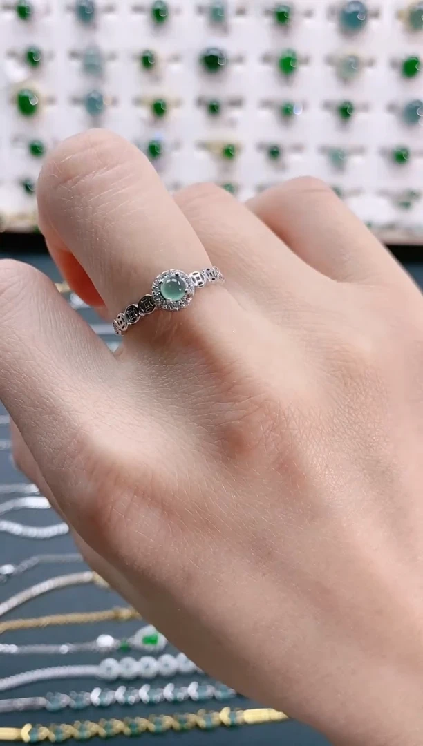 【闪购商品】翡翠戒指银S925镶嵌天然翡翠