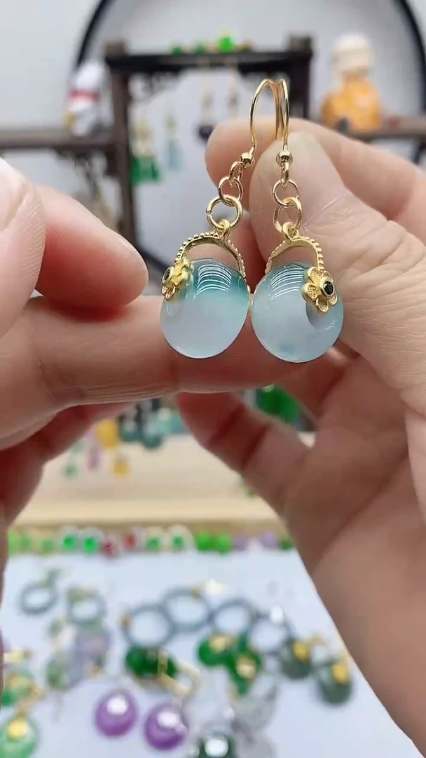 14K金镶嵌石英质玉（天山翠）耳饰590