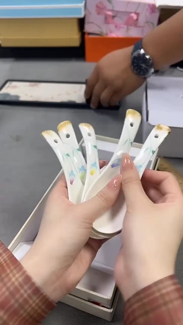 瓷片全场清货全场清货