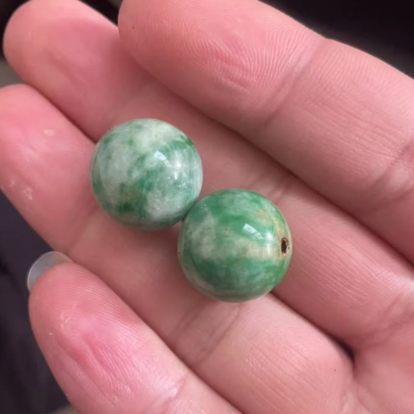 佩戴珠子可佩戴小竹子