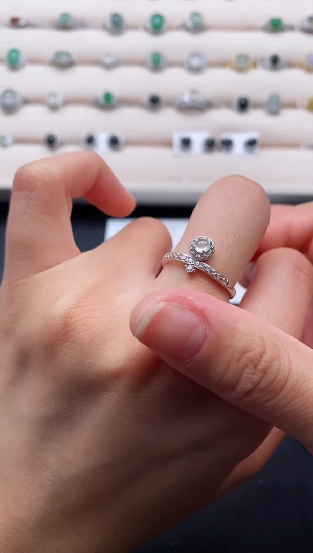 银S925镶嵌戒指翡翠3333333+1