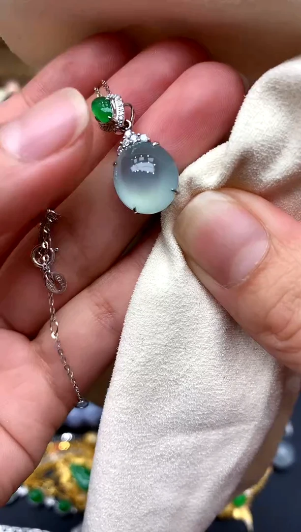 【闪购商品】翡翠颈饰18K金镶嵌497-中国好珍宝