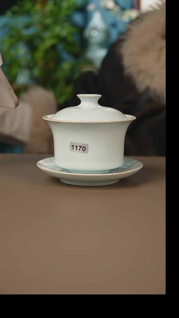 月白马蹄盖碗一级