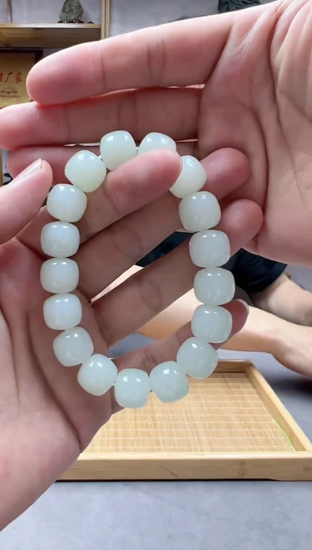 手链未镶嵌和田玉13且末白