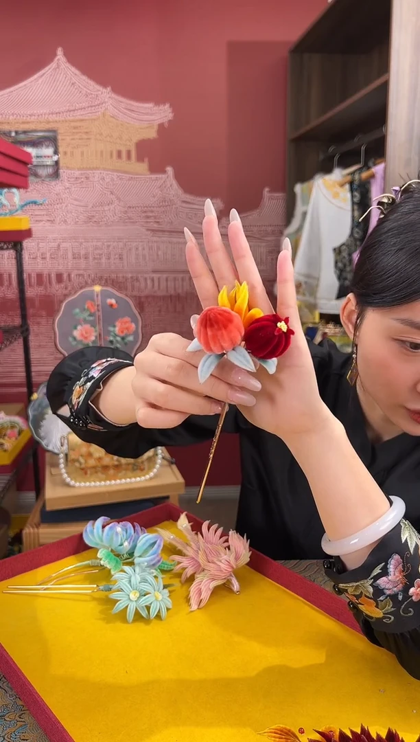 【闪购商品】刺绣非遗绒花（发饰）