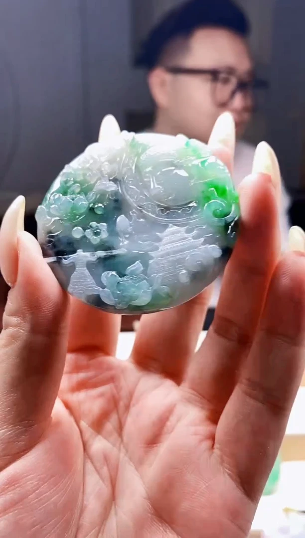 翡翠未镶嵌颈饰翡翠A货