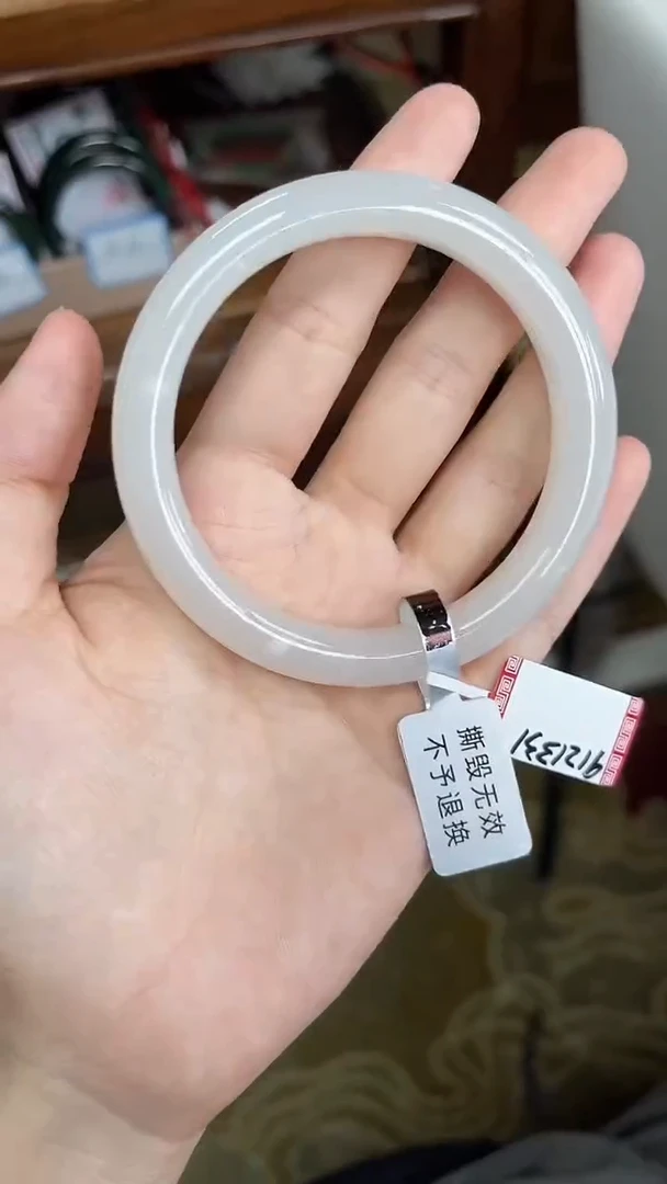 未镶嵌手镯和田玉58