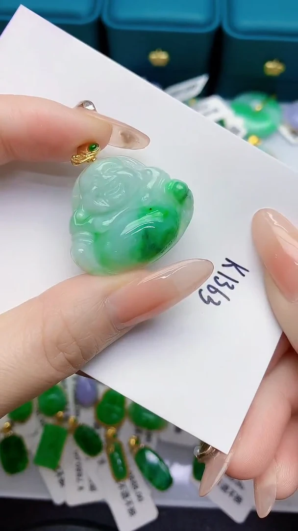 颈饰未镶嵌翡翠缅甸天然翡翠A货