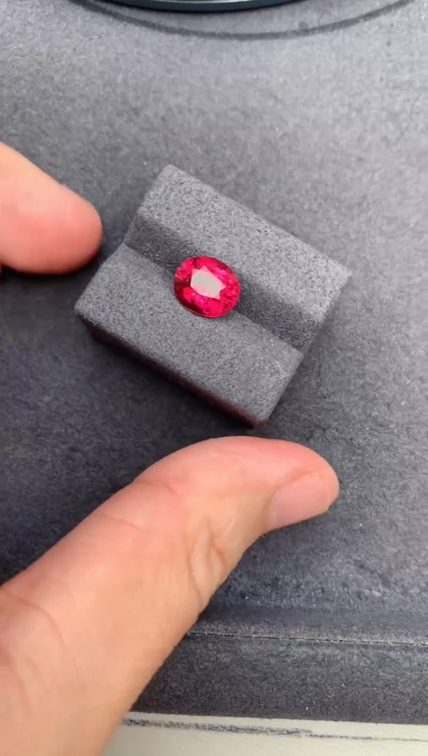 未镶嵌珠宝半成品碧玺2.3ct卢比莱  BE