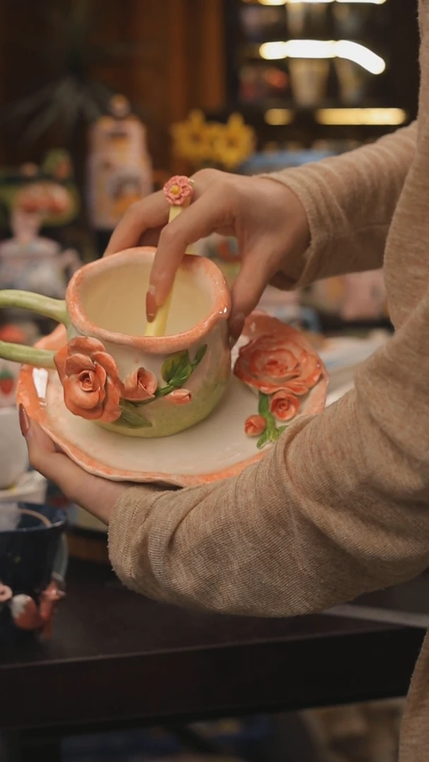 景德镇釉下彩绘设计师款式陶瓷