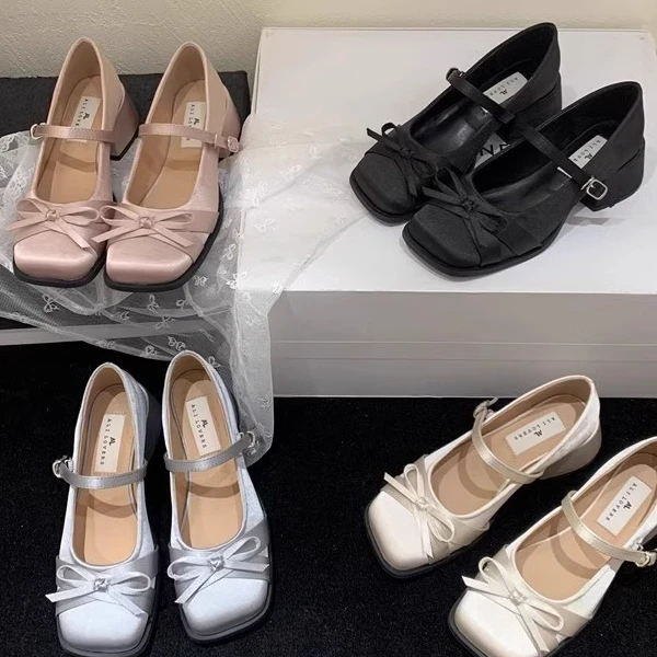 2025春夏新款缎面蝴蝶结方头玛丽珍跟鞋爆款马蹄跟一字带系扣单鞋