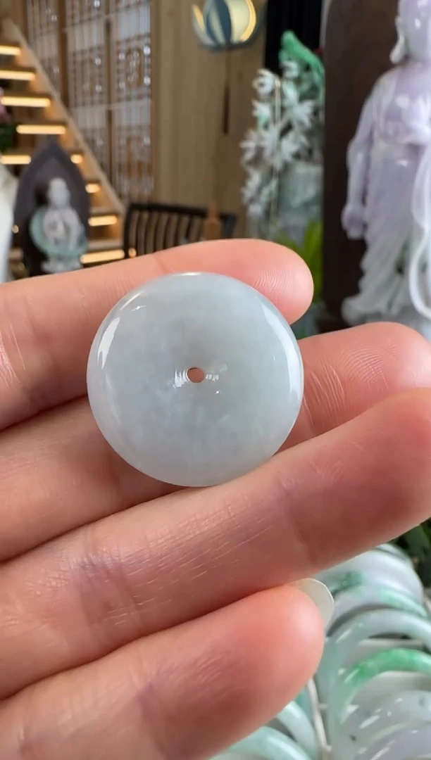 颈饰未镶嵌翡翠吊坠