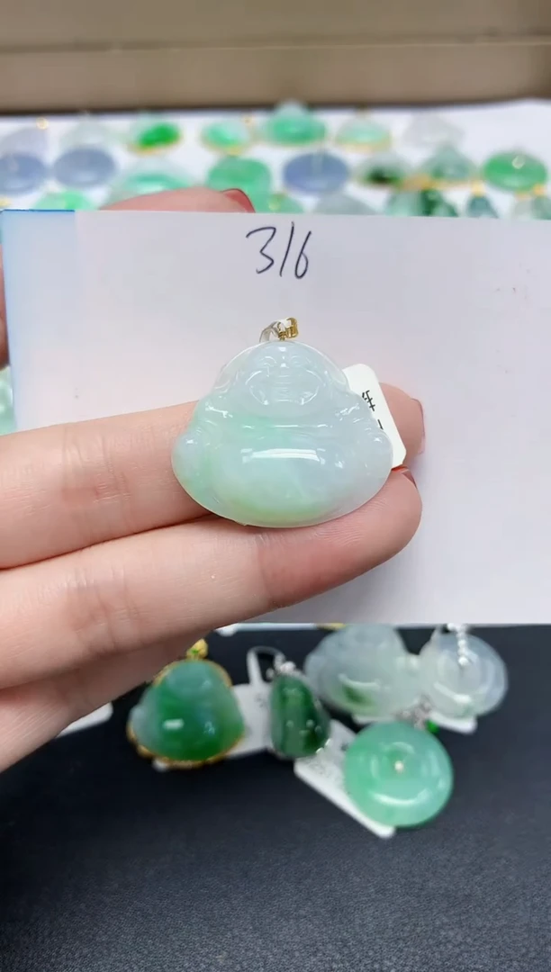 颈饰18K金镶嵌翡翠天然缅甸翡翠A货翡翠百元以上9元证书费自理