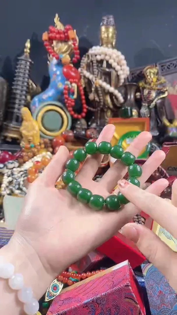 【闪购商品】和田玉手串未镶嵌【闪购商品】绿色和田玉筒珠手串80