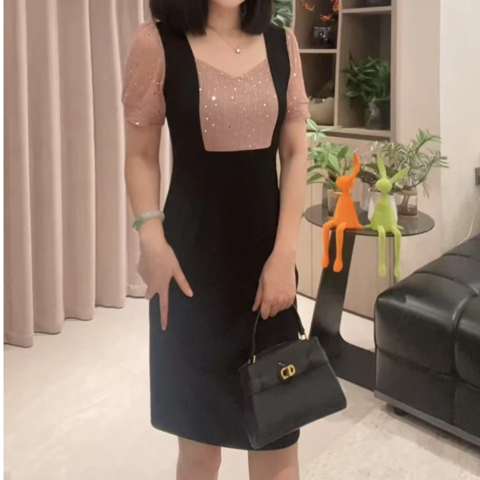 轻奢高级感气质显瘦女人味高级感连衣裙YF25156