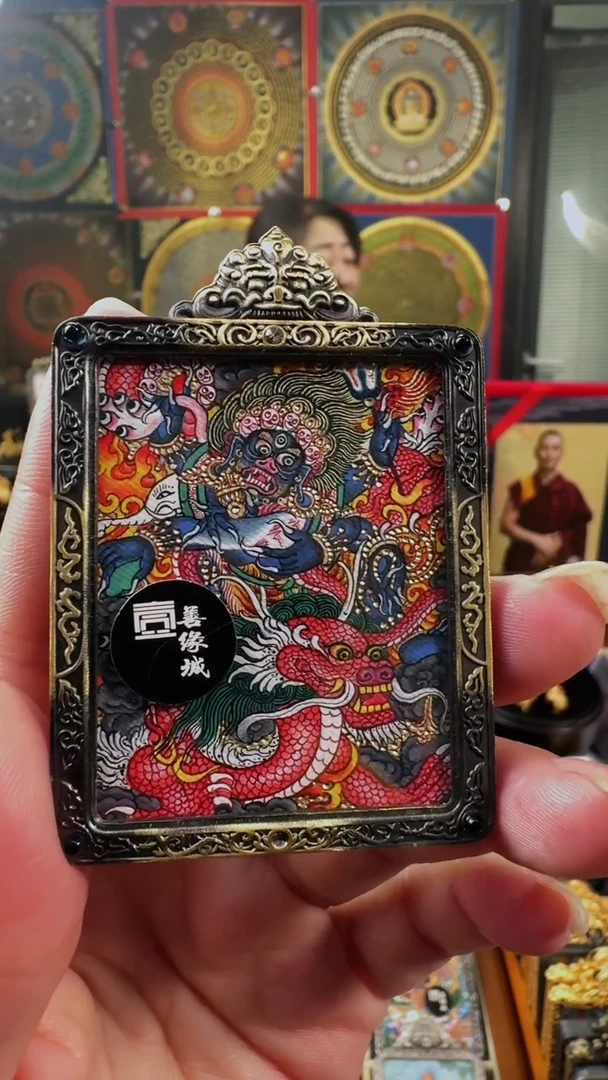 吊坠壹善缘城手绘唐卡黑六臂
