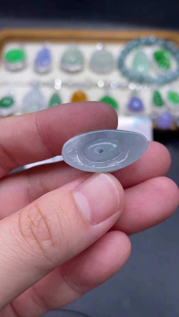 【闪购商品】翡翠颈饰未镶嵌1...........