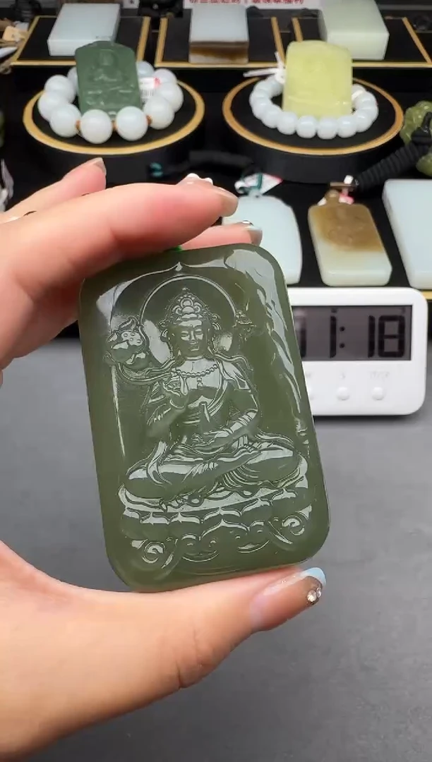 颈饰未镶嵌和田玉3