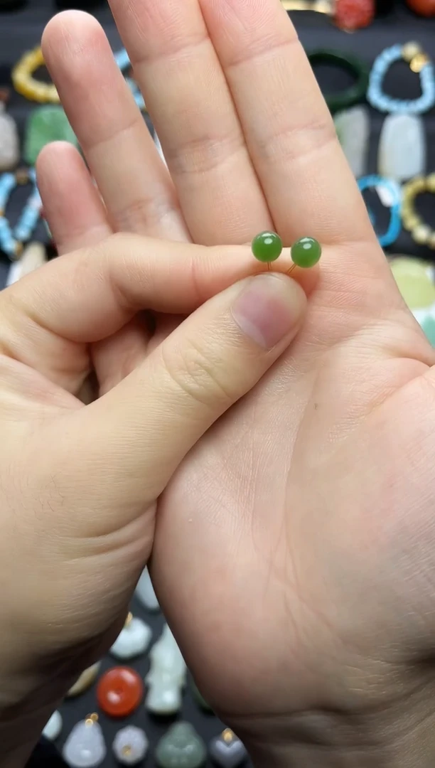 颈饰银S925镶嵌和田玉卡6单珠耳钉06