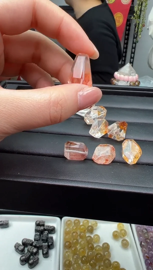 【闪购商品】水晶颈饰未镶嵌32a多样性发其一/3.6/1个