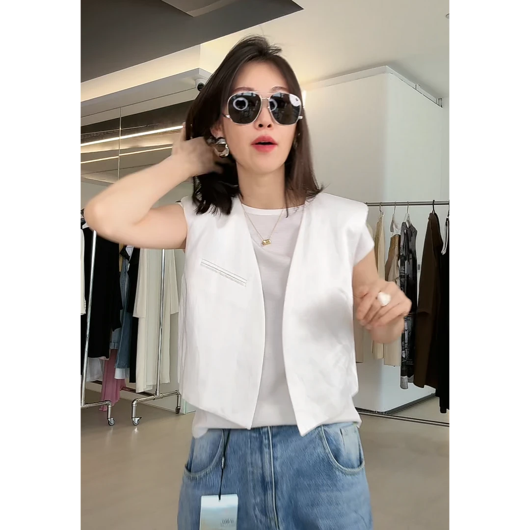 NO退NO换【FELOCCA】法式垫肩无扣开衫小外套质感简约马甲  CC2197