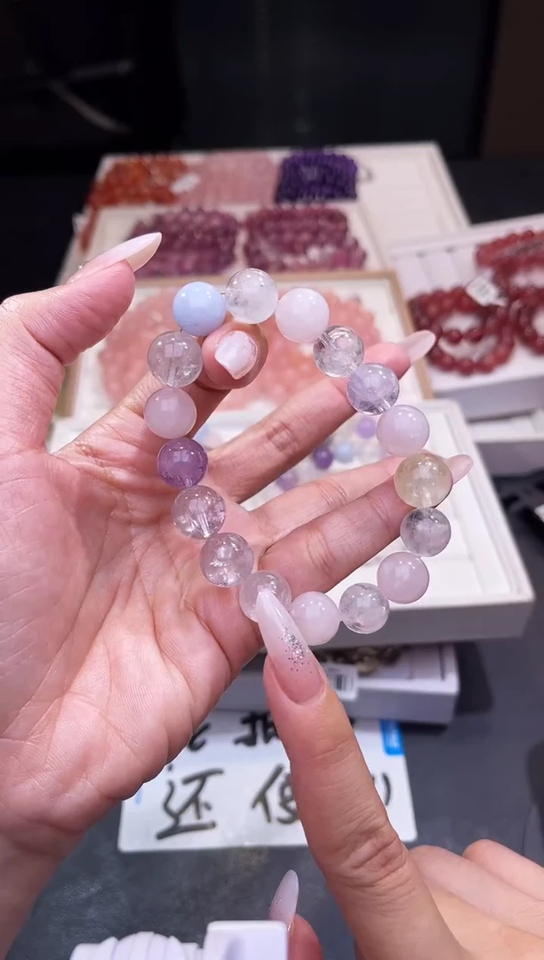 水晶手串未镶嵌多巴胺多宝12mm