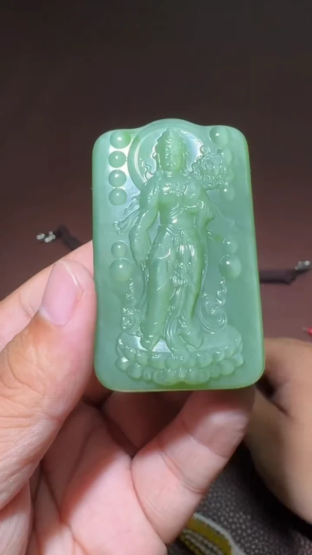 和田玉未镶嵌挂件王*和田玉