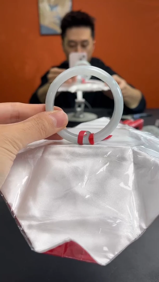 未镶嵌手镯翡翠8  52