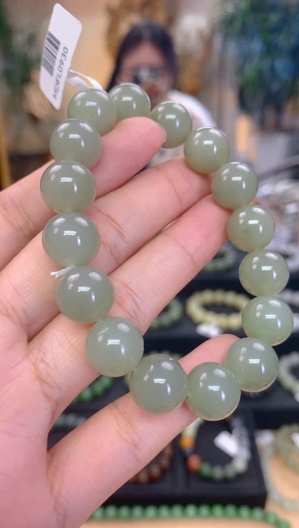未镶嵌手串和田玉卡12