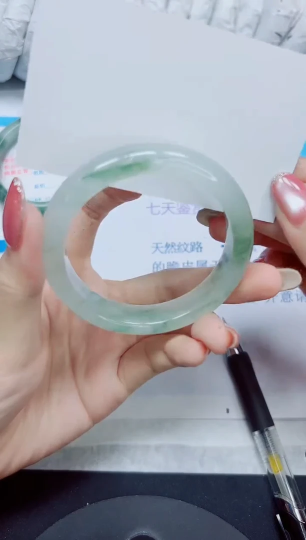 石英质玉手镯未镶嵌161/54.8