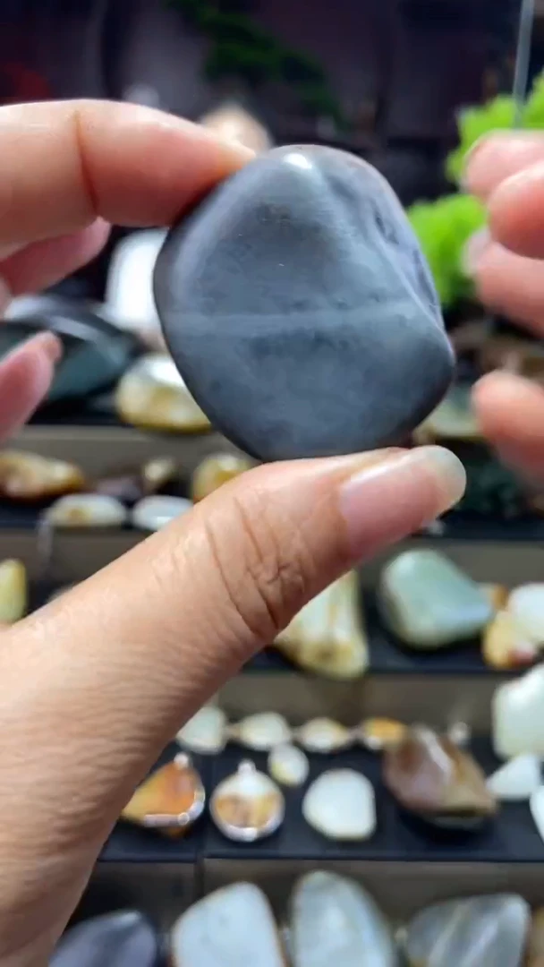 和田玉未镶嵌挂件和田玉吊坠挂件精美