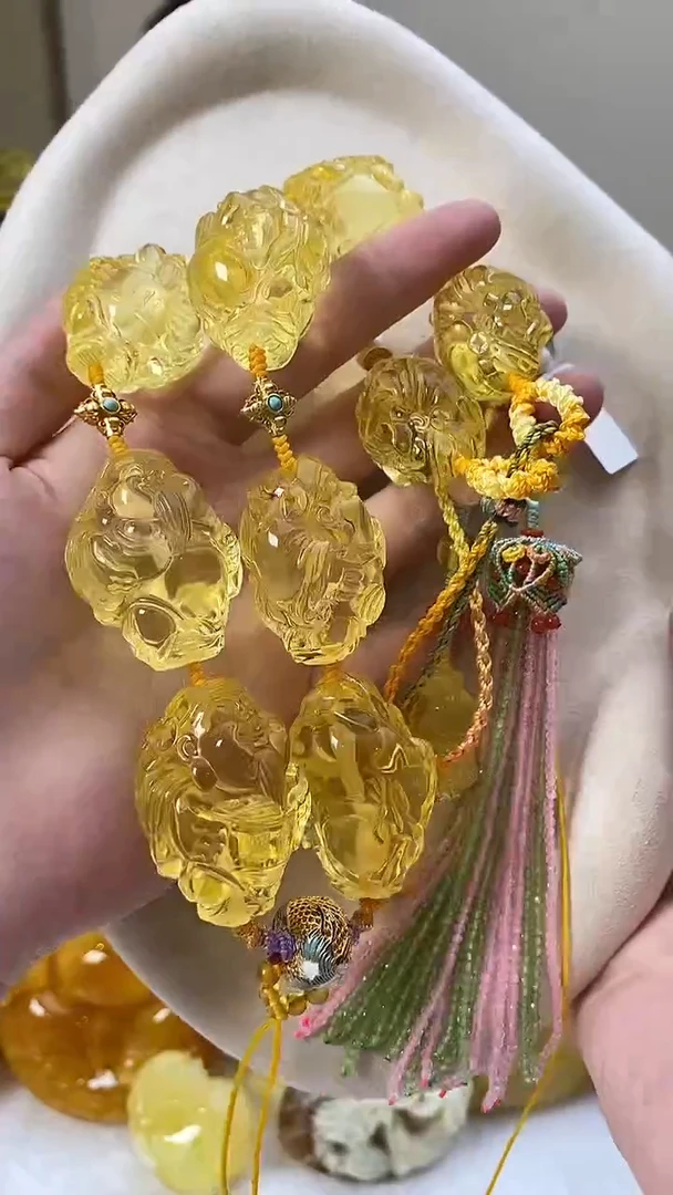 琥珀颈饰未镶嵌项链