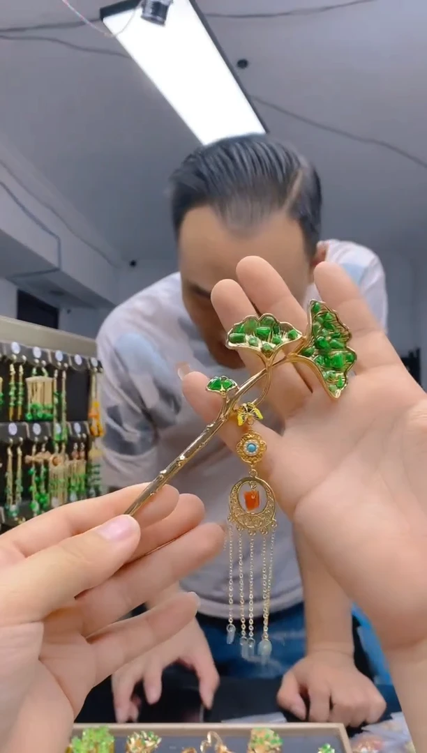 【闪购商品】翡翠耳饰合金82翡翠发簪