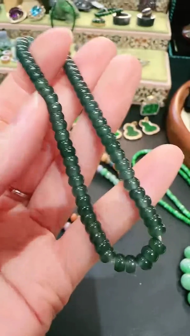 【闪购商品】翡翠颈饰未镶嵌珠串