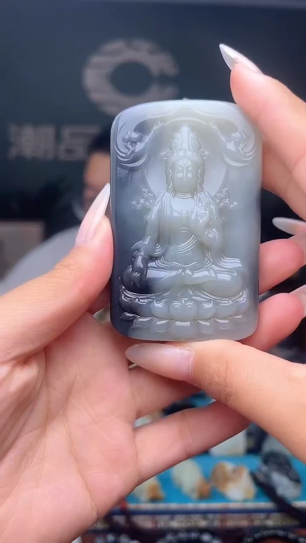 未镶嵌和田玉挂件1