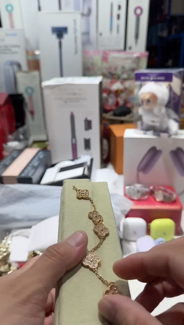 摆件111111111111@@1