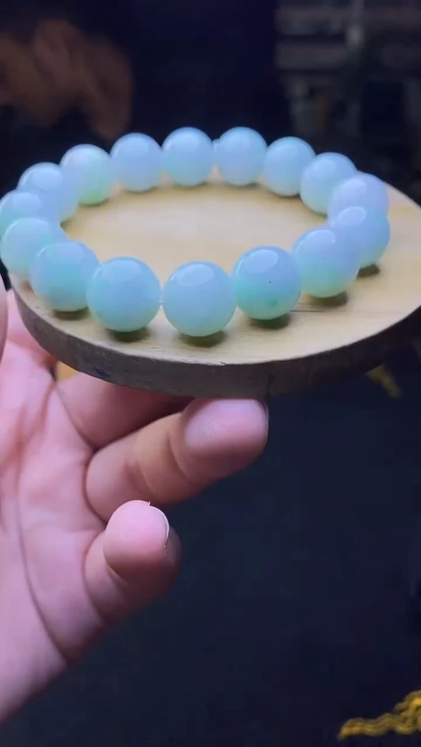 定制翡翠未镶嵌天然缅甸A货翡翠，多样性发货，拍一发一