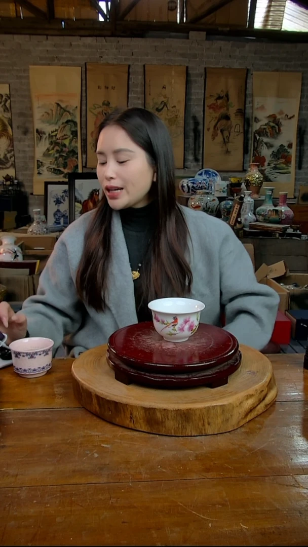 摆件陶景德镇陶瓷摆件水点桃花压手杯