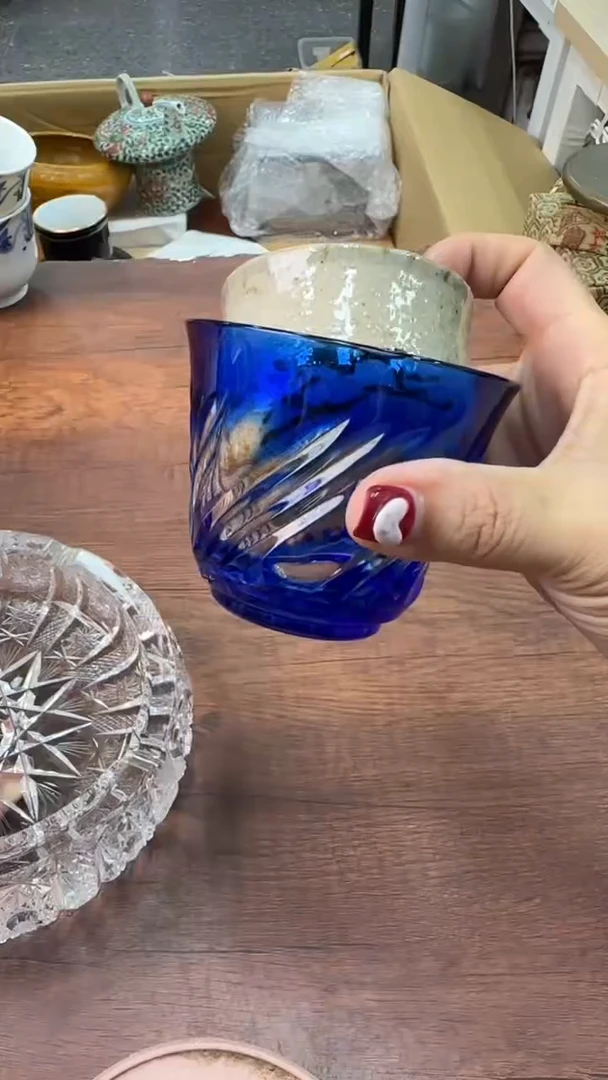 喆自能生羽翼何必仰云梯