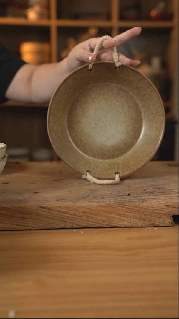 奶奶系列的9英寸麻绳盘