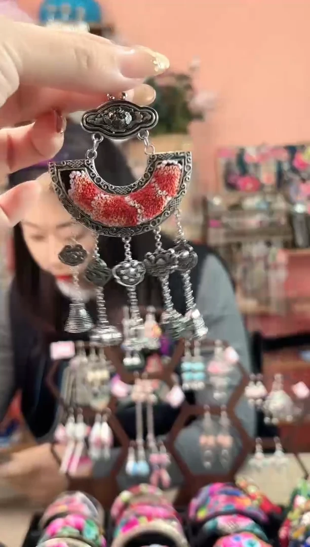 艺枝独绣手工饰品55