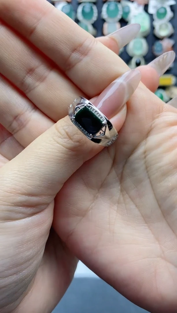 【闪购商品】翡翠戒指银S925镶嵌天然翡翠男戒
