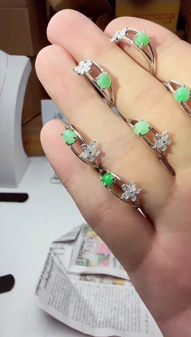 【闪购商品】翡翠戒指银S925镶嵌多样性发货只发一件045