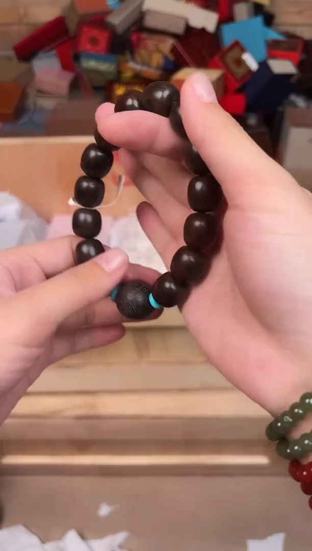 戈月甄选闪购商品V无礼盒