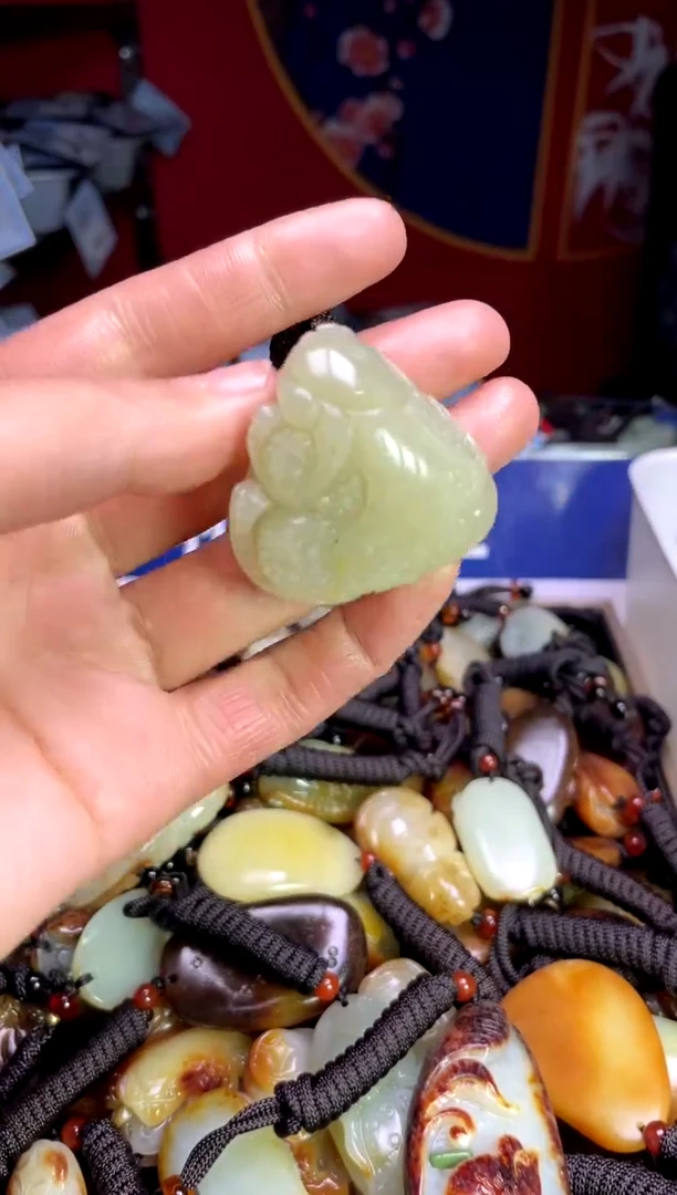 【闪购商品】和田玉颈饰未镶嵌123