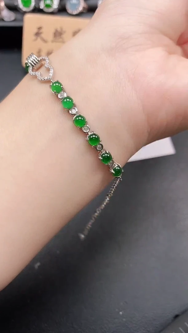 银S925镶嵌戒指翡翠1111