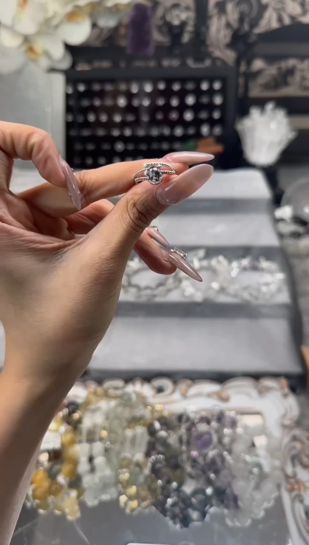 【闪购商品】水晶手链未镶嵌天然水晶 多样性发货