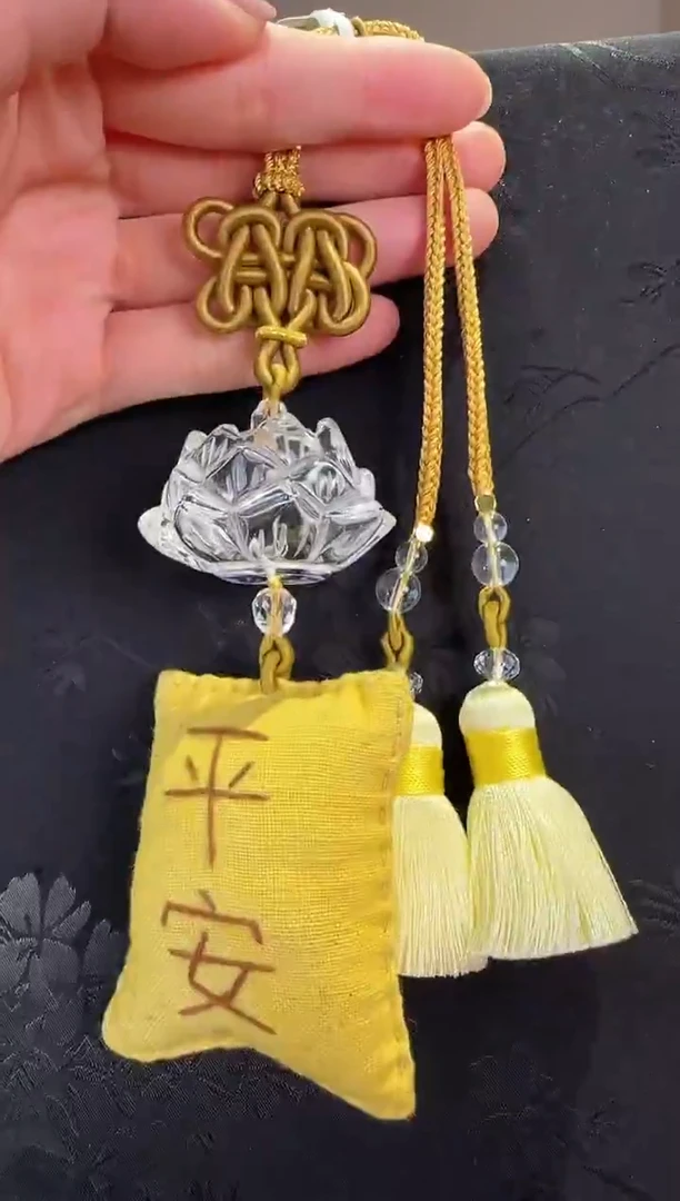 未镶嵌手绳水晶莲花款