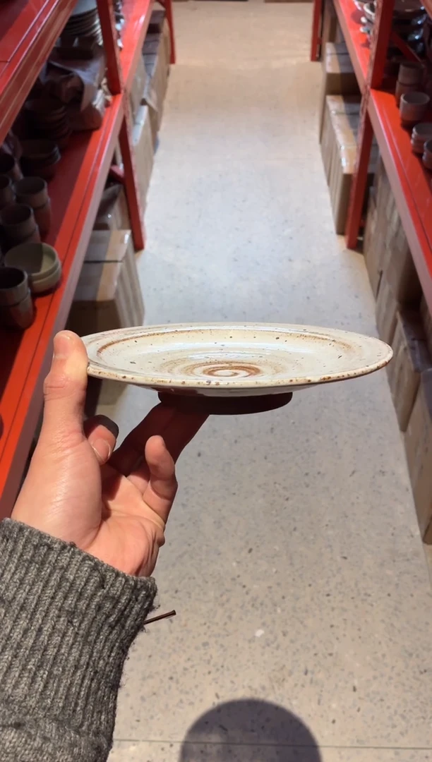 瓷片8寸白麻点平沿盘福利款