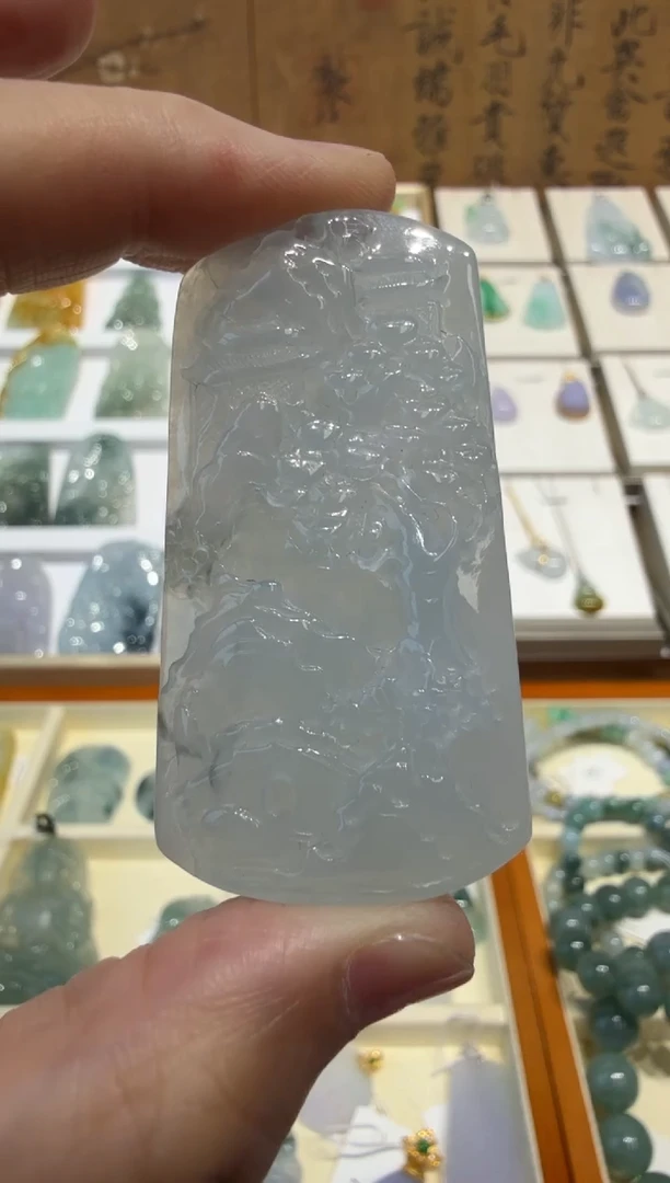 翡翠挂件未镶嵌A货翡翠多样性孤品